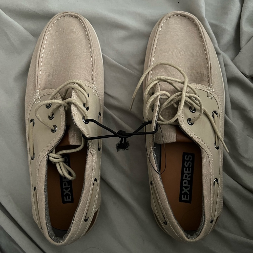 BRAND NEW TAG ON size 9 express men shoes
